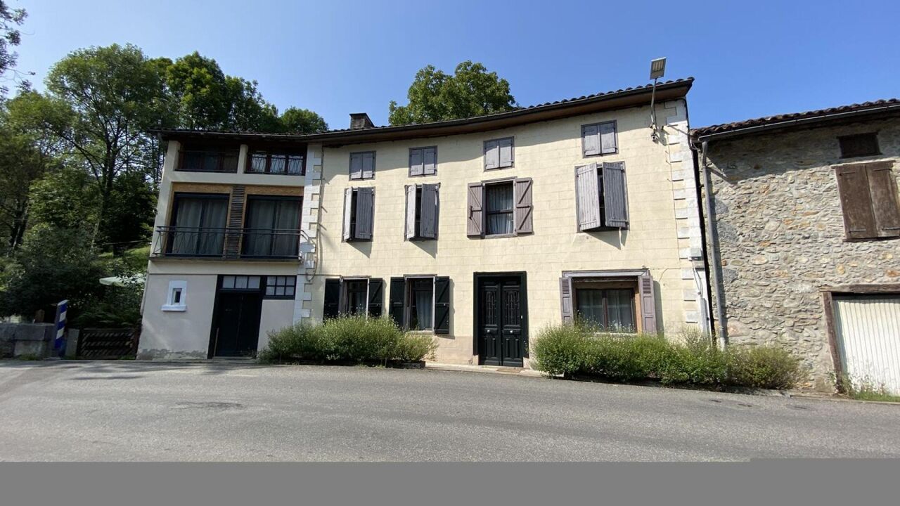 maison 4 pièces 120 m2 à vendre à Sengouagnet (31160)