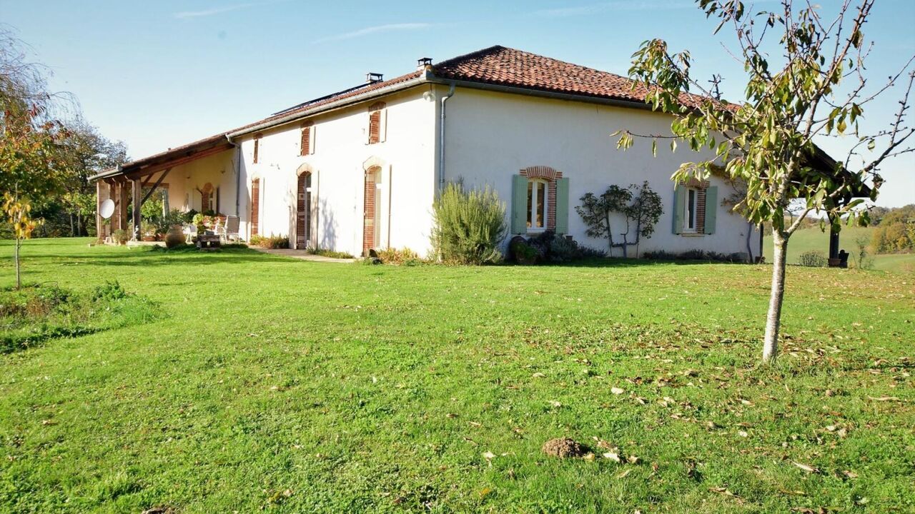 maison 7 pièces 420 m2 à vendre à Castelnau-Picampeau (31430)