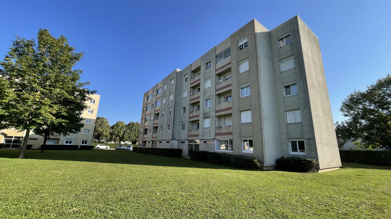 appartement 4 pièces 81 m2 à vendre à Chevigny-Saint-Sauveur (21800)