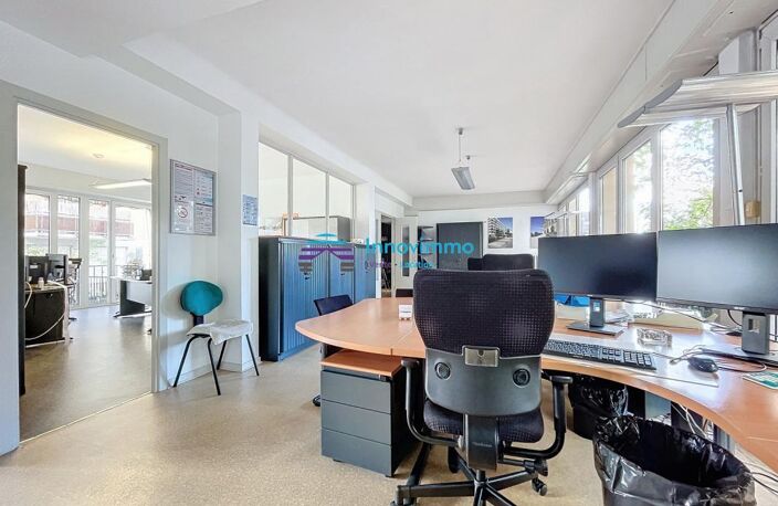 Bureaux en rez-de-jardin / rue de Gerstheim — photo 5