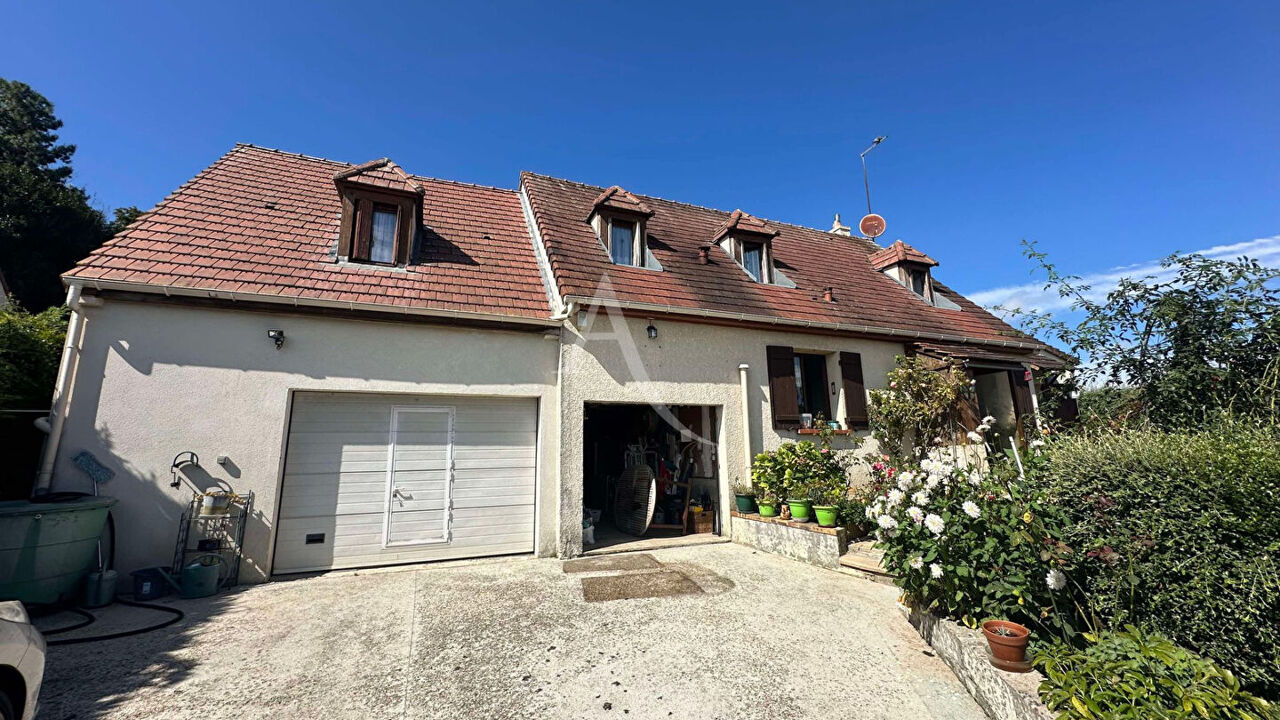 maison 6 pièces 124 m2 à vendre à Saint-Clair-sur-Epte (95770)