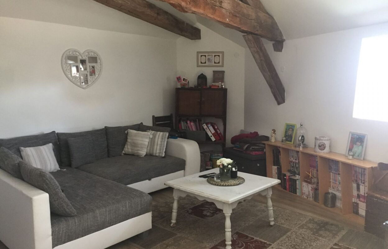 appartement 3 pièces 66 m2 à louer à Barbezieux-Saint-Hilaire (16300)