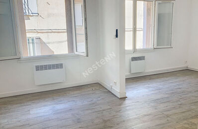 location appartement 590 € CC /mois à proximité de Signes (83870)