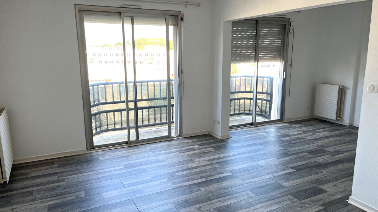 appartement 2 pièces 50 m2 à louer à Nantes (44300)