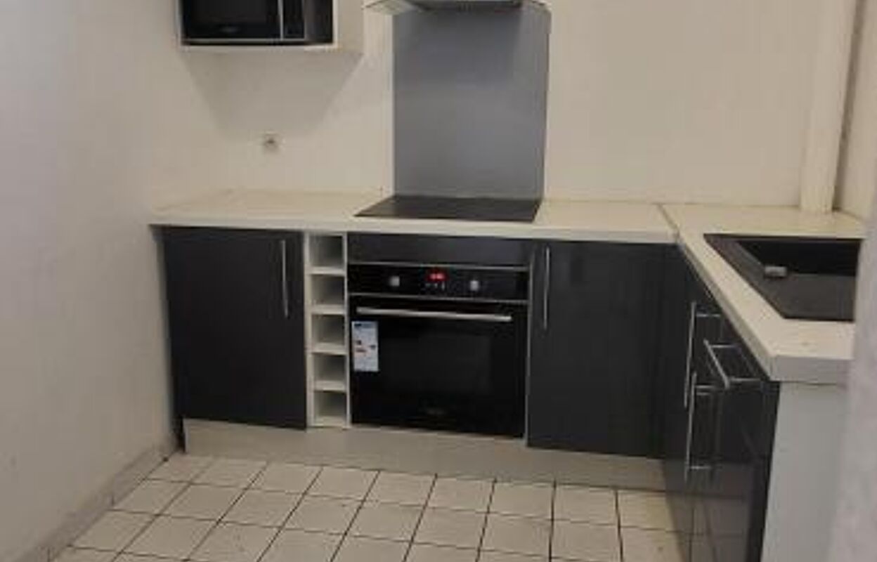 appartement 4 pièces 66 m2 à louer à Sainte-Rose (97115)