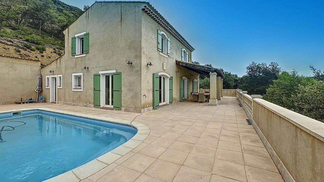 maison 6 pièces 163 m2 à vendre à Allemagne-en-Provence (04500)