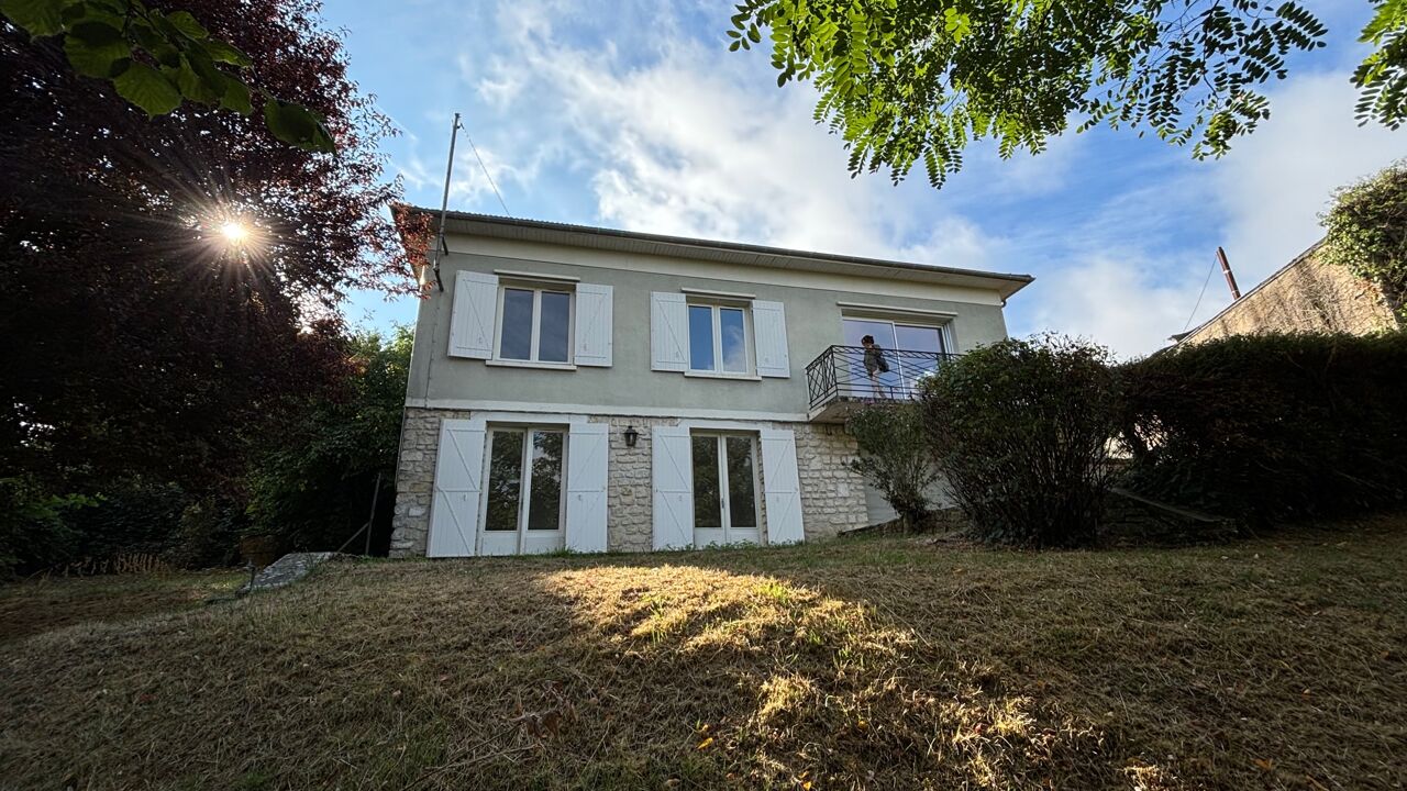 maison 5 pièces 140 m2 à vendre à Poitiers (86000)