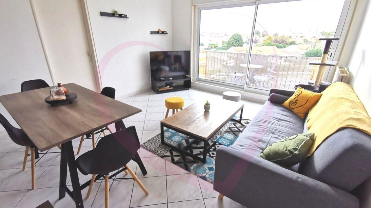 appartement 3 pièces 63 m2 à vendre à Cholet (49300)