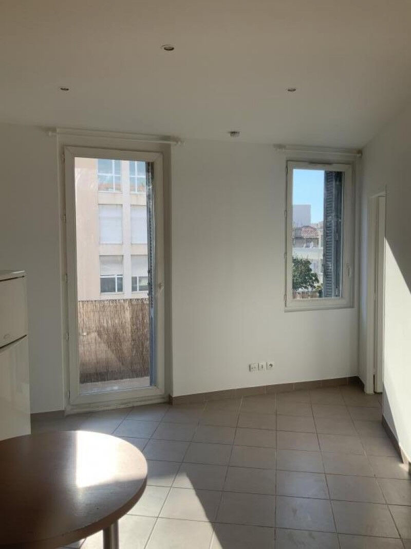 Marseille 6eme Appartement 2 pièces 27 m²