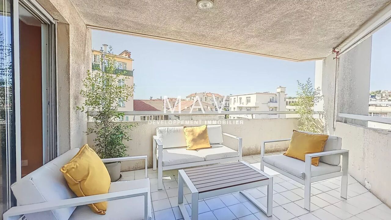 appartement 5 pièces 94 m2 à vendre à Nice (06000)