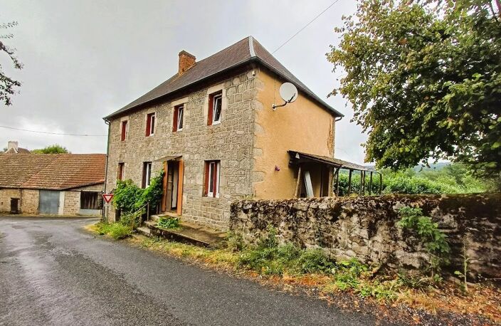 À vendre : maison avec grand jardin au vert (63) — photo 2