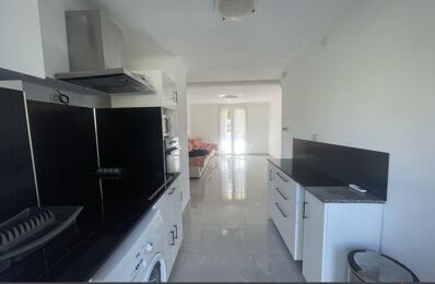 location appartement 850 € CC /mois à proximité de Marseille 14 (13014)