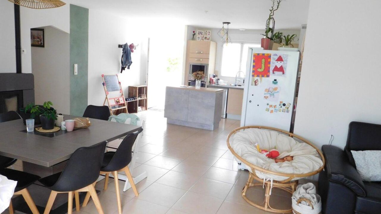 maison 5 pièces 96 m2 à vendre à Saint-Valérien (85570)