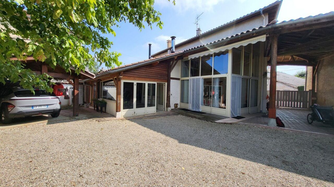 maison 6 pièces 1711 m2 à vendre à Saint-Paul-de-Varax (01240)