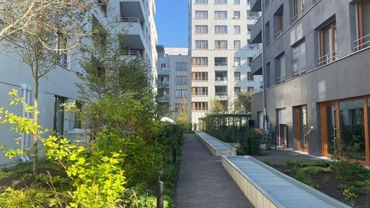 appartement 2 pièces 44 m2 à louer à Saint-Denis (93200)