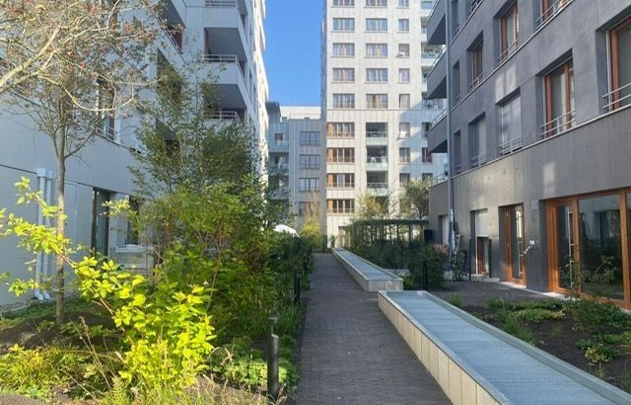 appartement 2 pièces 44 m2 à louer à Saint-Denis (93200)