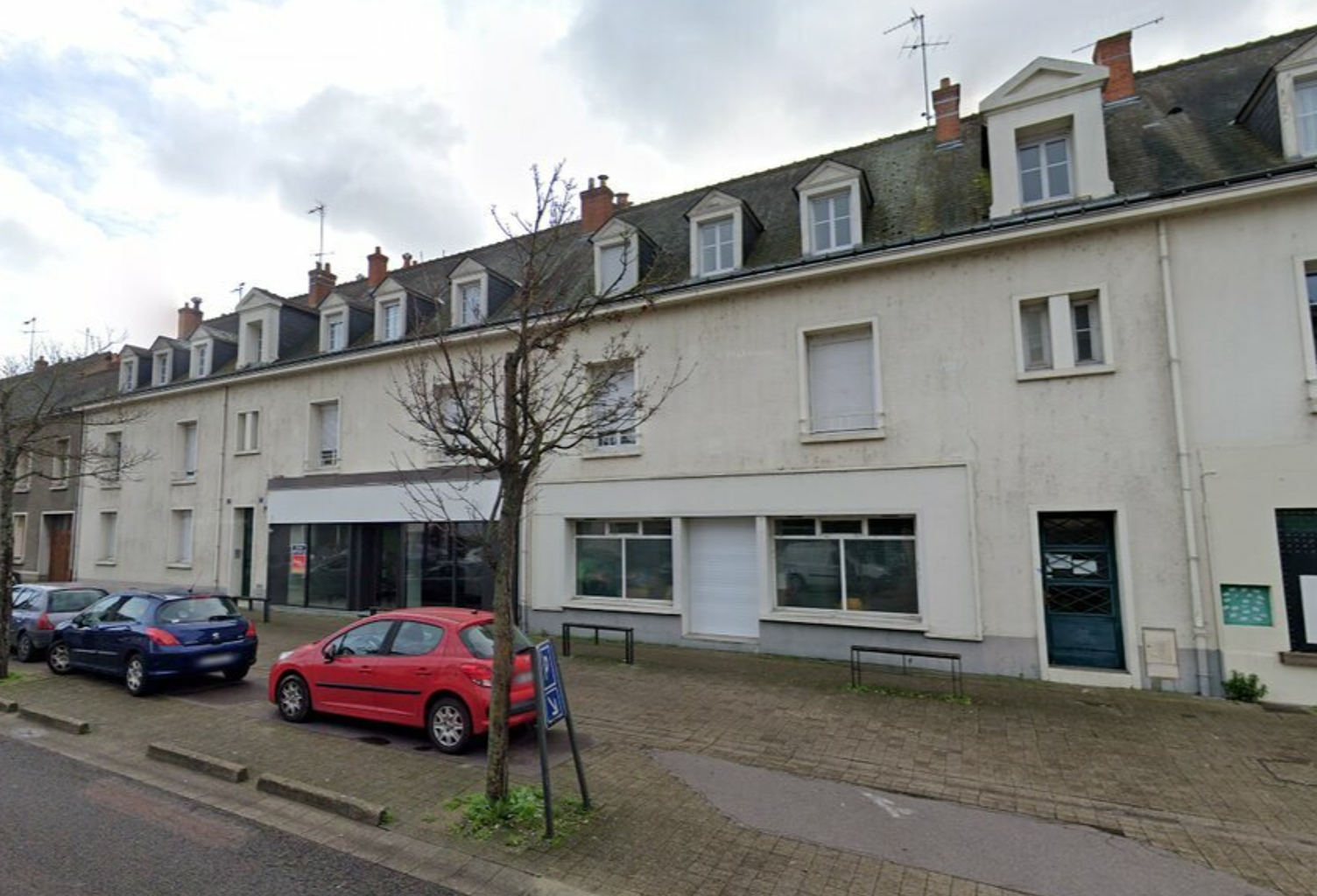 IMMEUBLE à VENDRE — photo 1