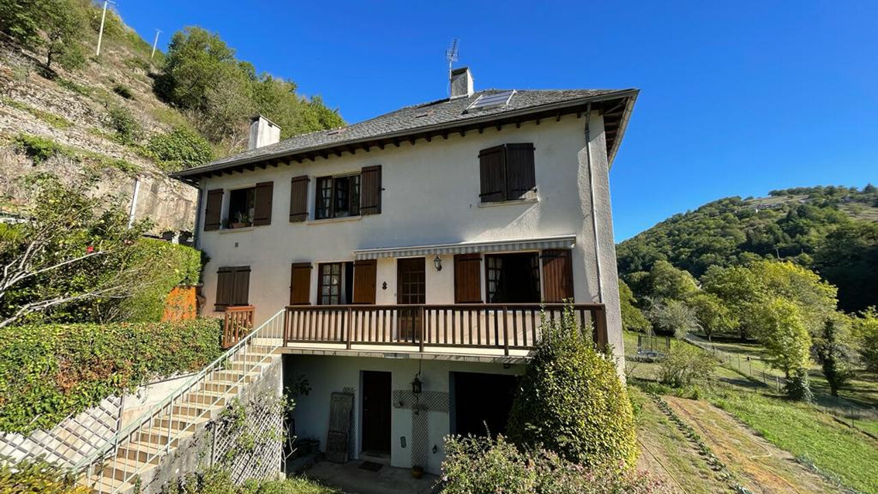 maison 11 pièces 300 m2 à vendre à Entraygues-sur-Truyère (12140)