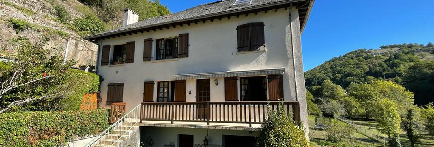 Maison 11 Pièces 300 m² à vendre à Entraygues-sur-Truyère (12140)