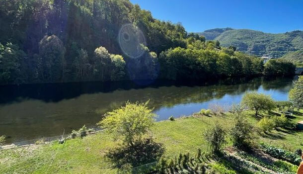 Villa / Maison 11 pièces  à vendre Entraygues-sur-Truyère 12140