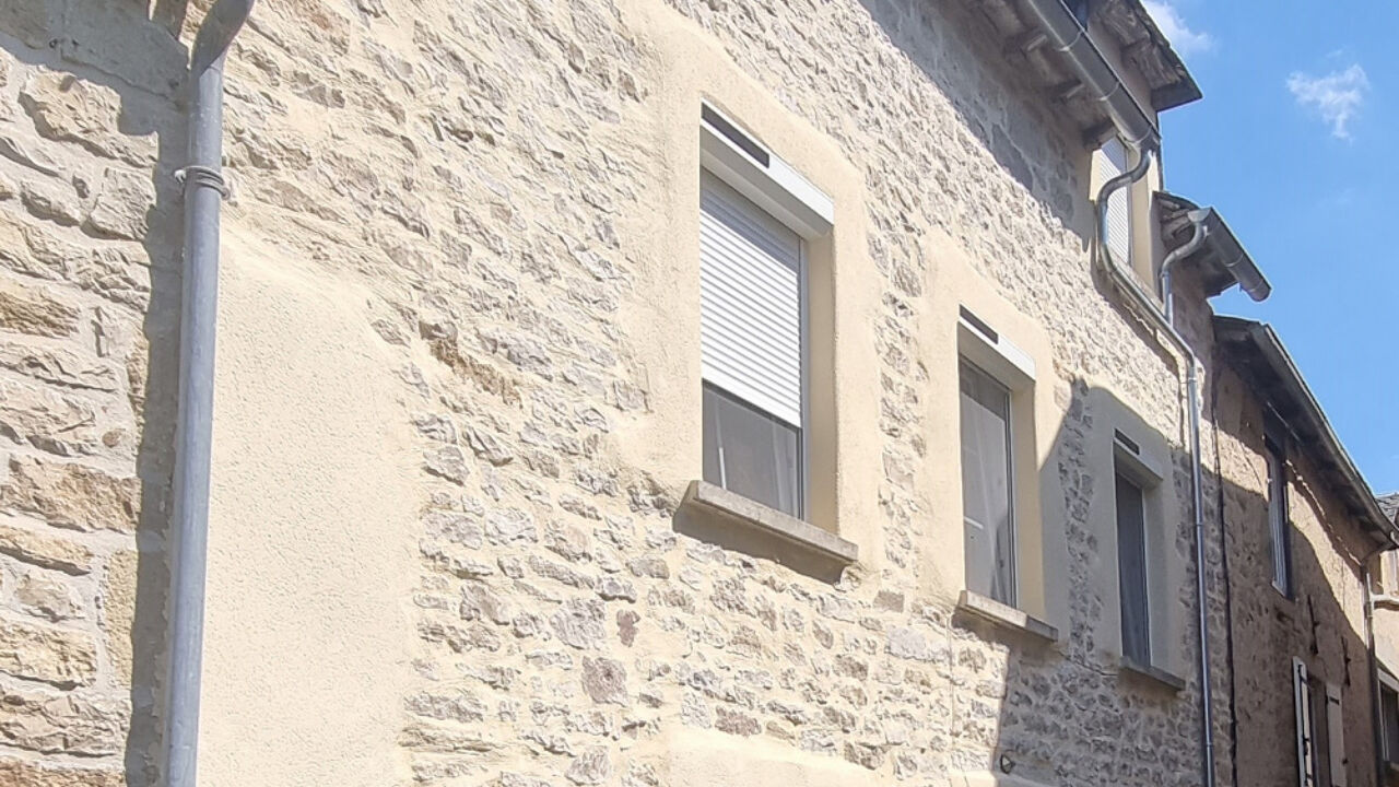 maison 5 pièces 86 m2 à vendre à Saint-Saturnin-de-Lenne (12560)