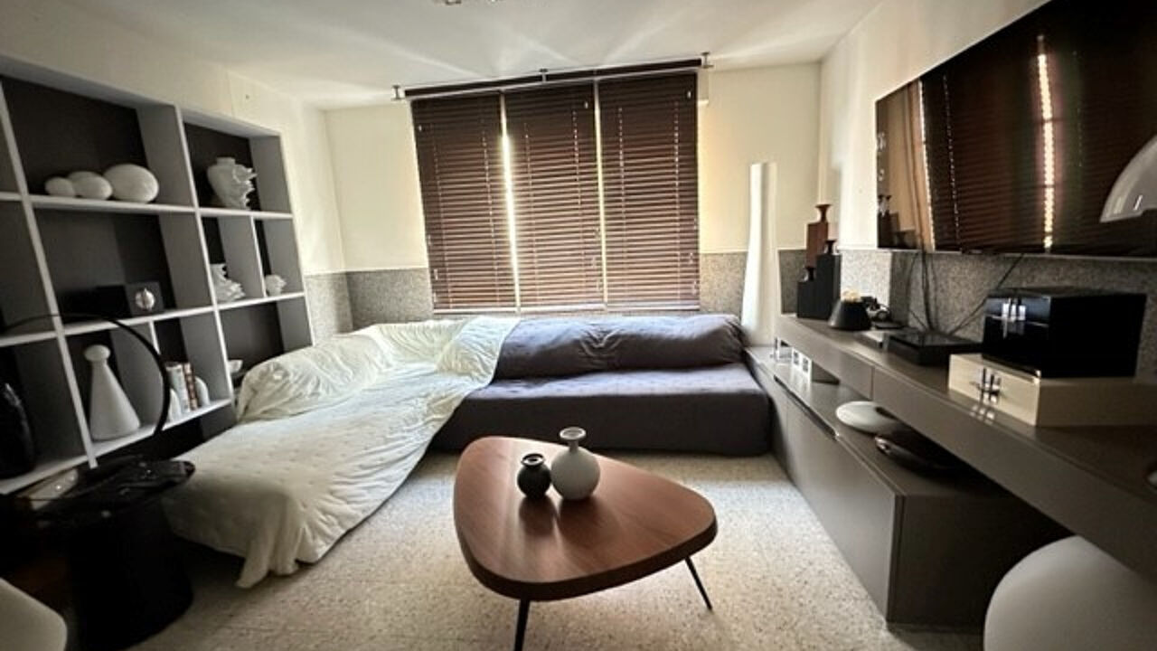 appartement 3 pièces 74 m2 à vendre à Nîmes (30000)