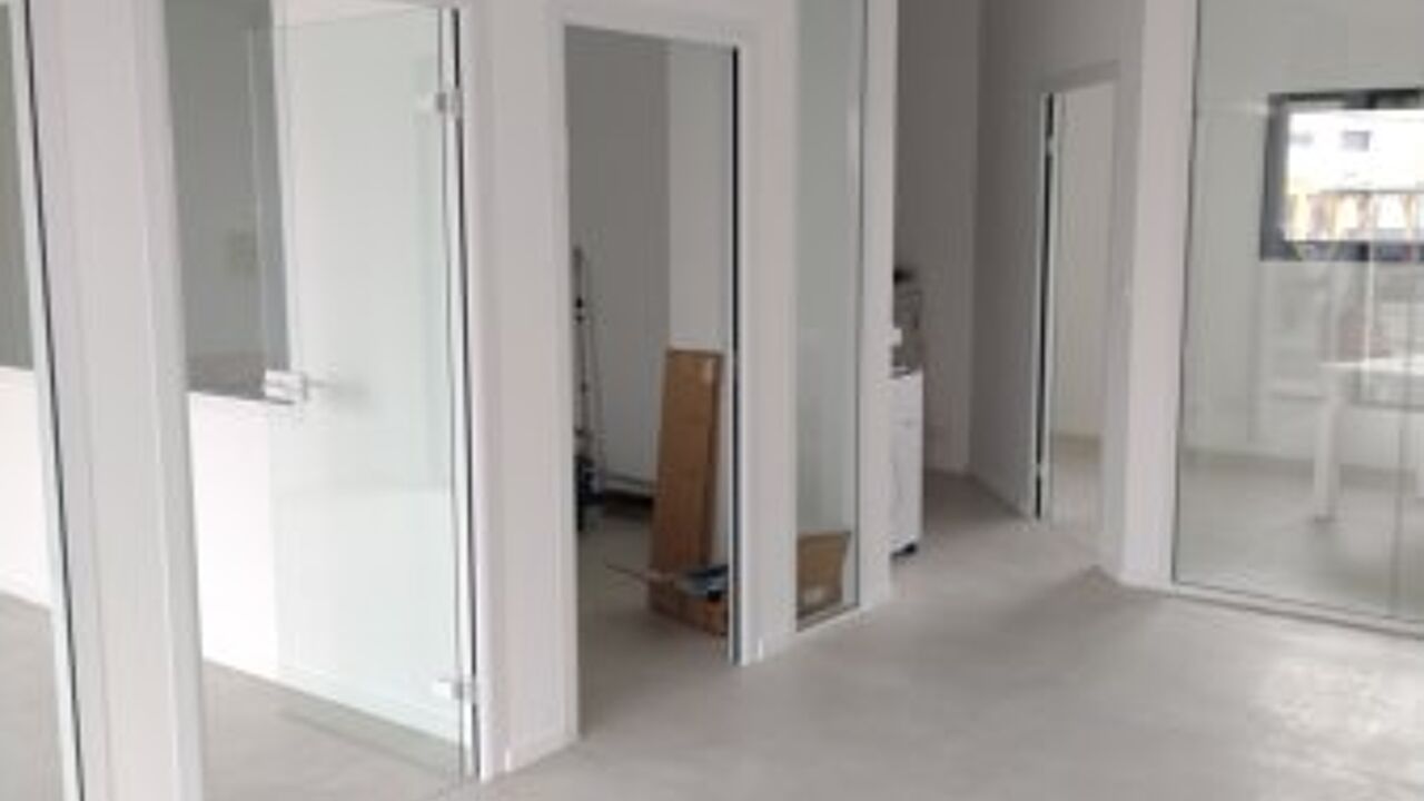 bureau  pièces 65 m2 à vendre à Perpignan (66000)