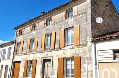 vente maison 340 000 € à proximité de Graves-Saint-Amant (16120)