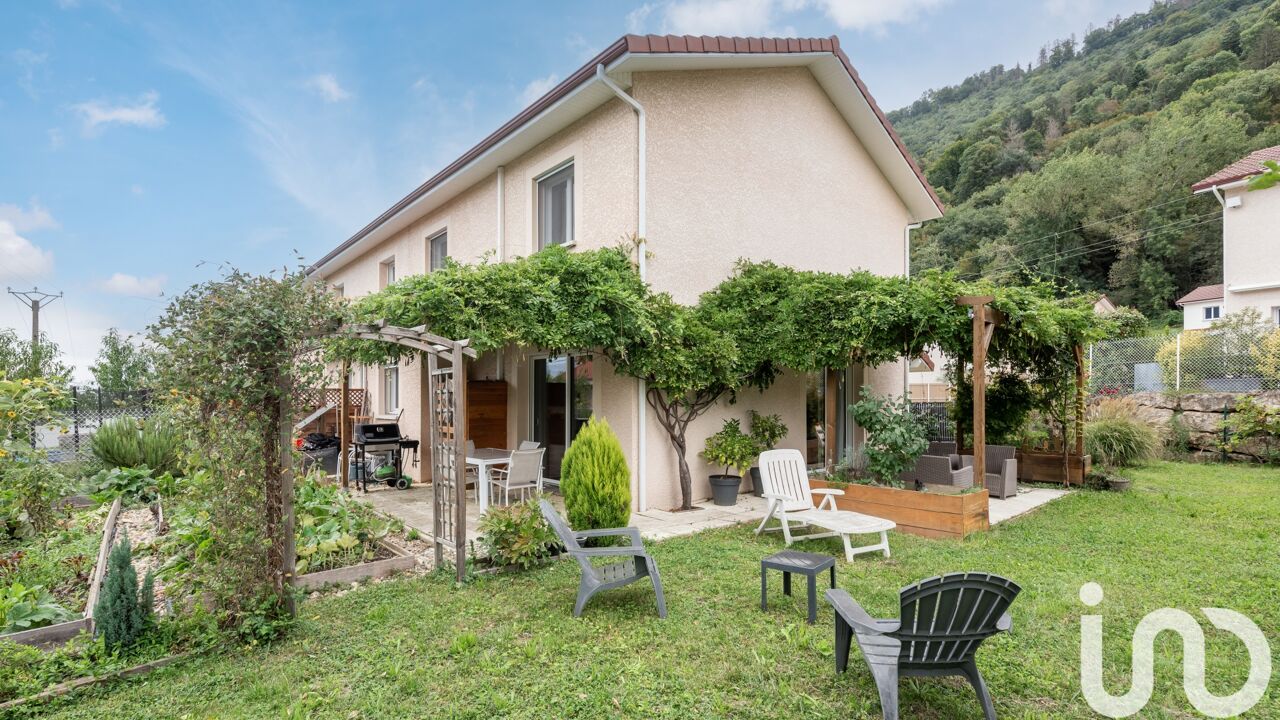 maison 5 pièces 102 m2 à vendre à Le Champ-Près-Froges (38190)