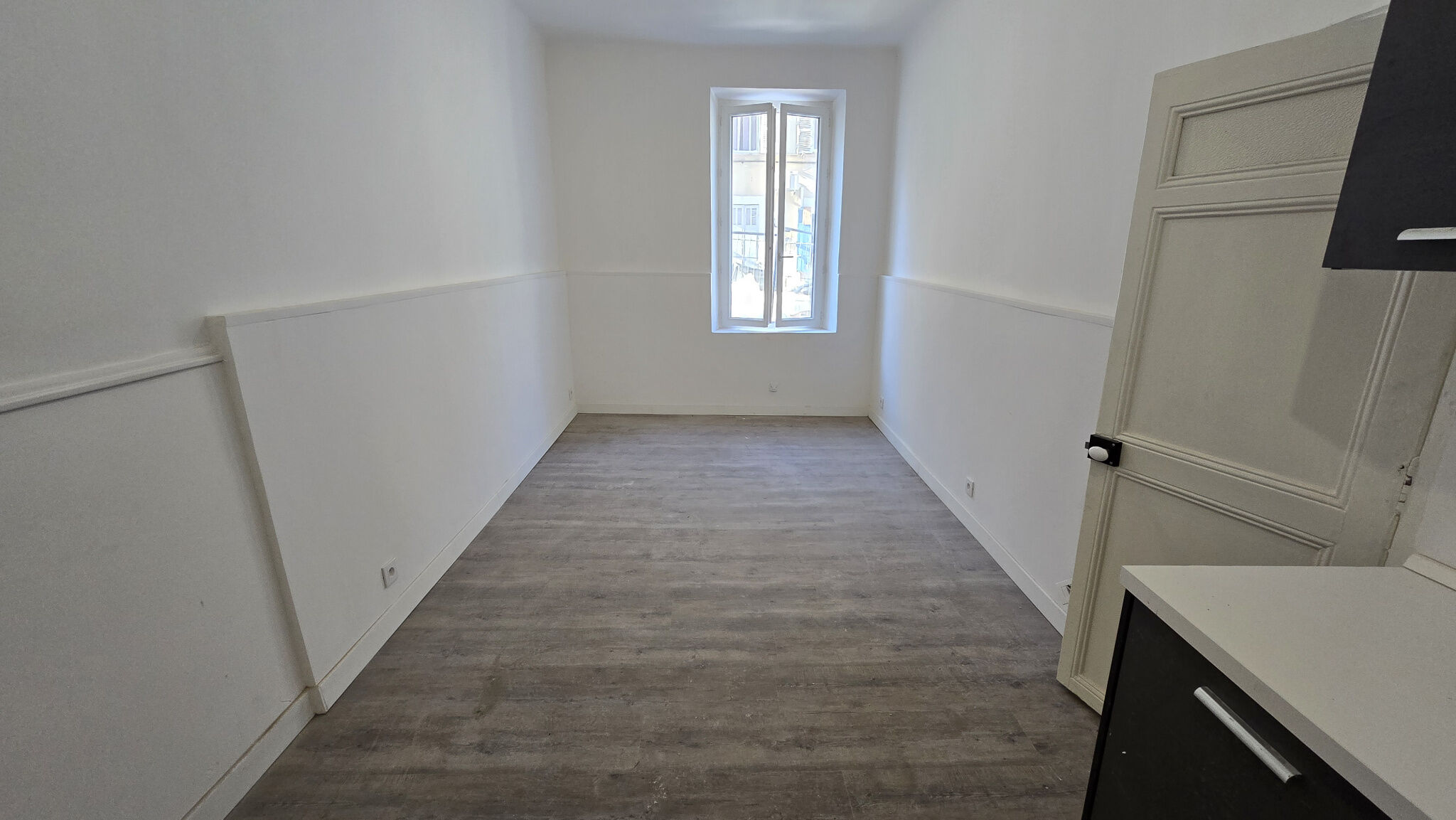 Appartement 2 pièces  à vendre Marseille 7eme 13007