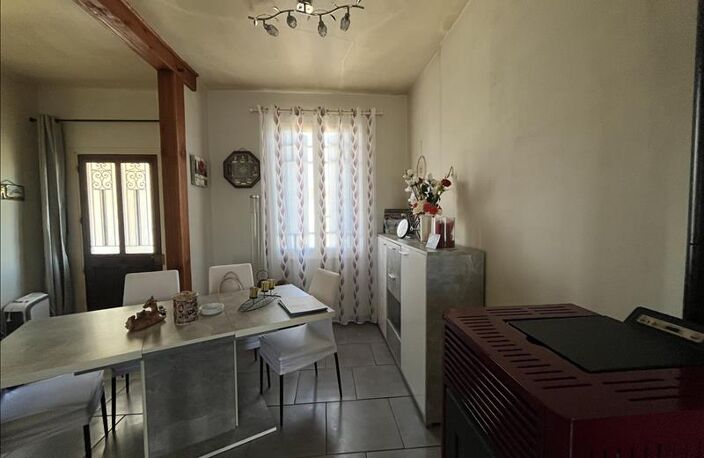 Maison en pierre de 3 pièces principales — photo 5