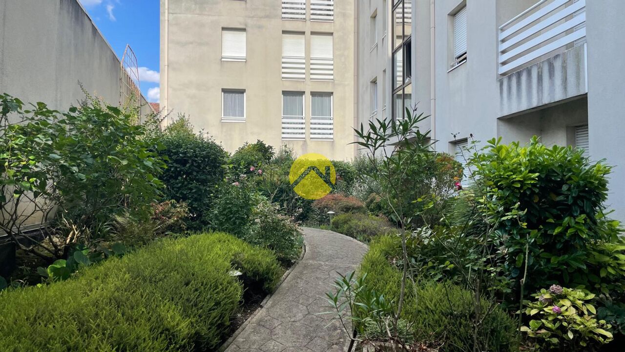 maison 4 pièces 88 m2 à vendre à Bourges (18000)