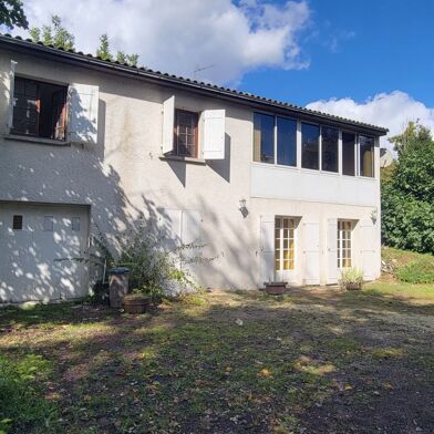 Maison 7 pièces 136 m²