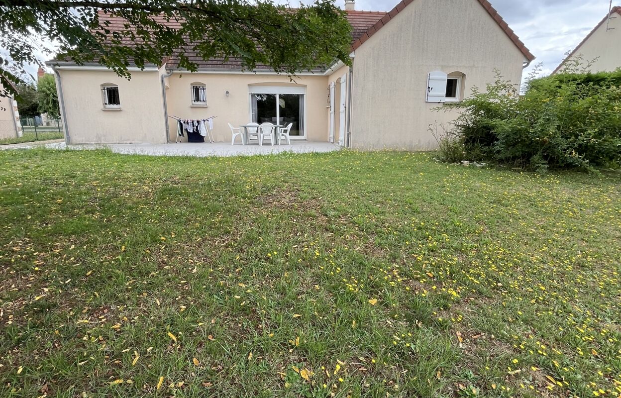 maison 5 pièces 87 m2 à vendre à Noyant-de-Touraine (37800)