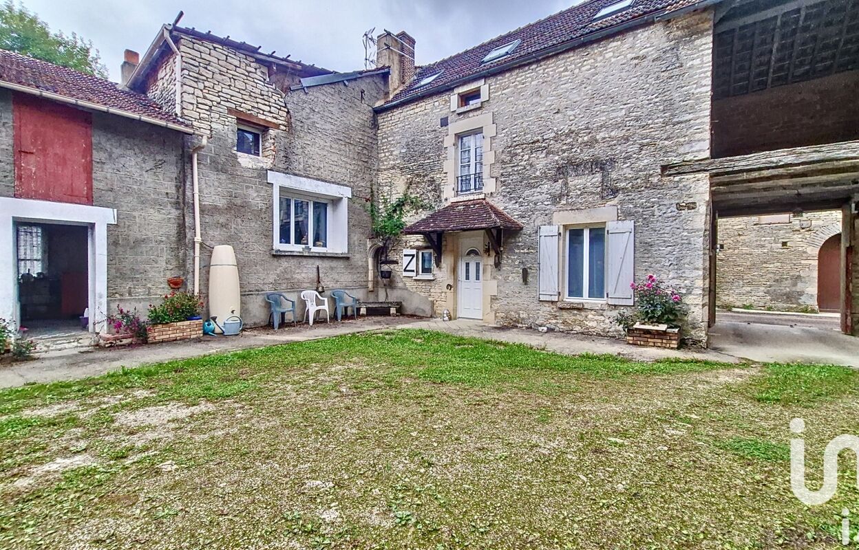 maison 10 pièces 225 m2 à vendre à Vireaux (89160)