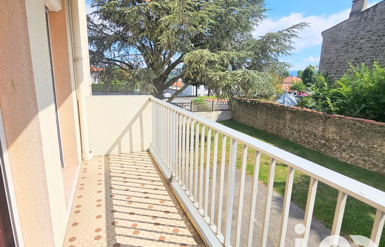 appartement 3 pièces 66 m2 à vendre à Saint-Genest-Lerpt (42530)