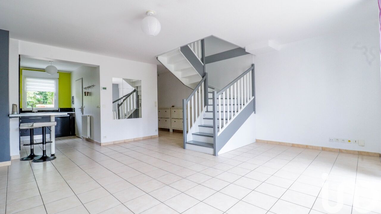 maison 5 pièces 117 m2 à vendre à Magny-les-Hameaux (78114)