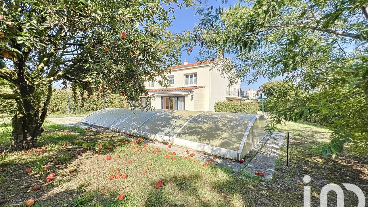 maison 6 pièces 173 m2 à vendre à La Rochelle (17000)