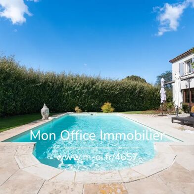 Maison 5 pièces 142 m²