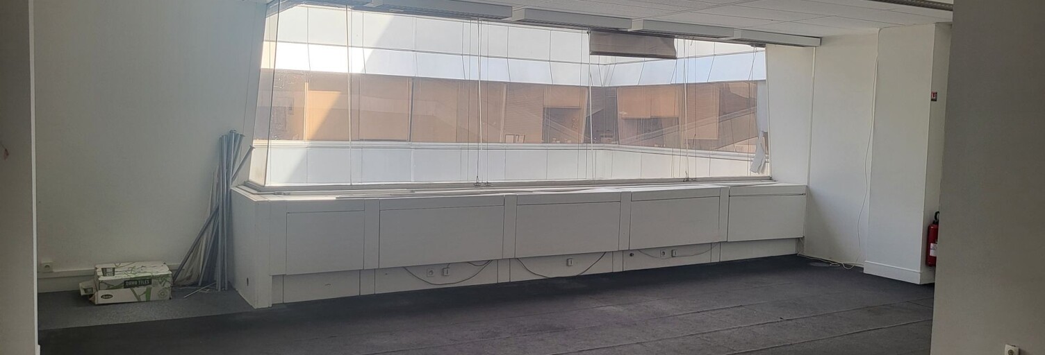 Bureau  80 m² à vendre à Pontoise (95000)