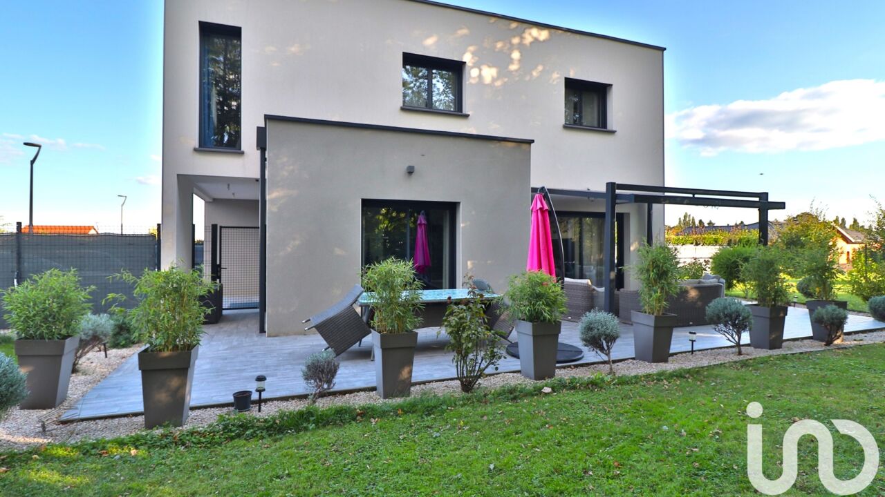 maison 6 pièces 92 m2 à vendre à Mâcon (71000)