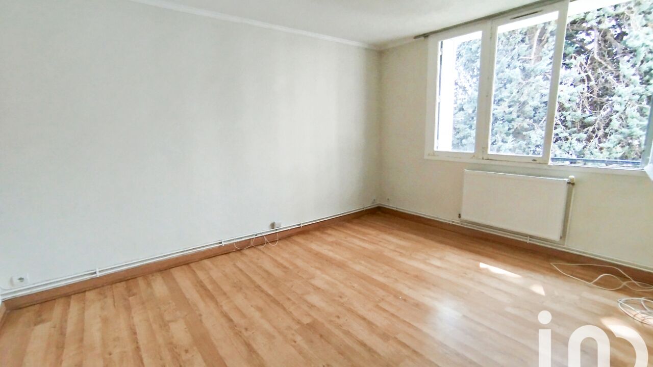 appartement 3 pièces 54 m2 à vendre à Montluçon (03100)