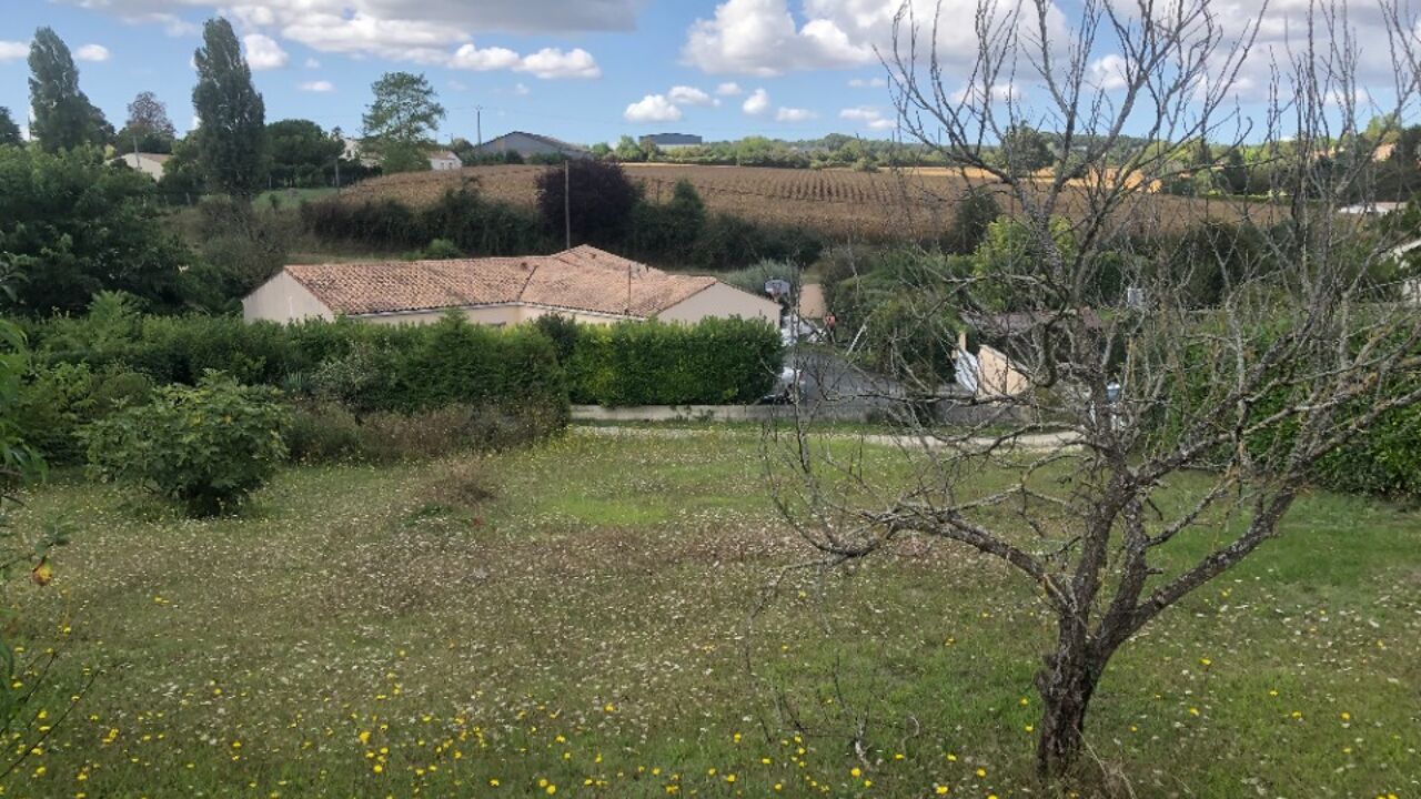 terrain  pièces 525 m2 à vendre à Bussac-sur-Charente (17100)