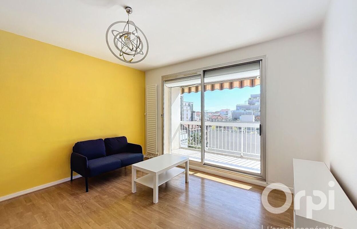 appartement 2 pièces 45 m2 à louer à Villeurbanne (69100)