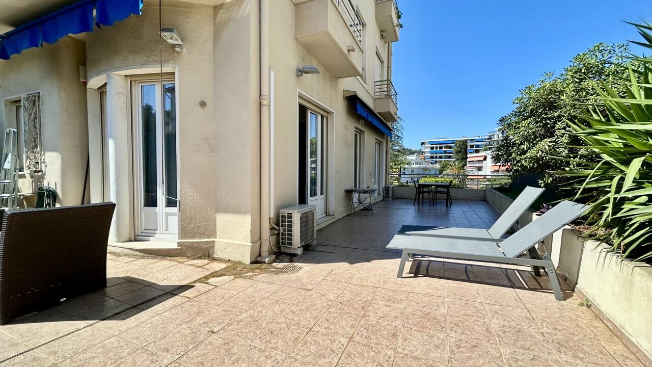 appartement 2 pièces 49 m2 à vendre à Nice (06000)