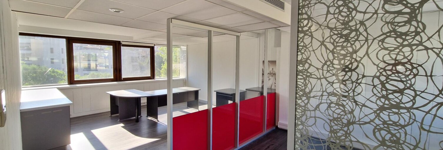 Bureau  110 m² à louer à Le Cannet (06110)