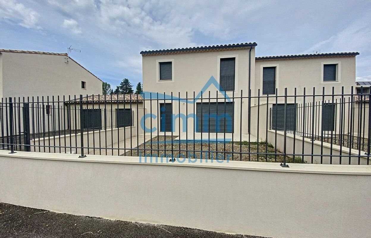 maison 4 pièces 119 m2 à louer à L'Isle-sur-la-Sorgue (84800)