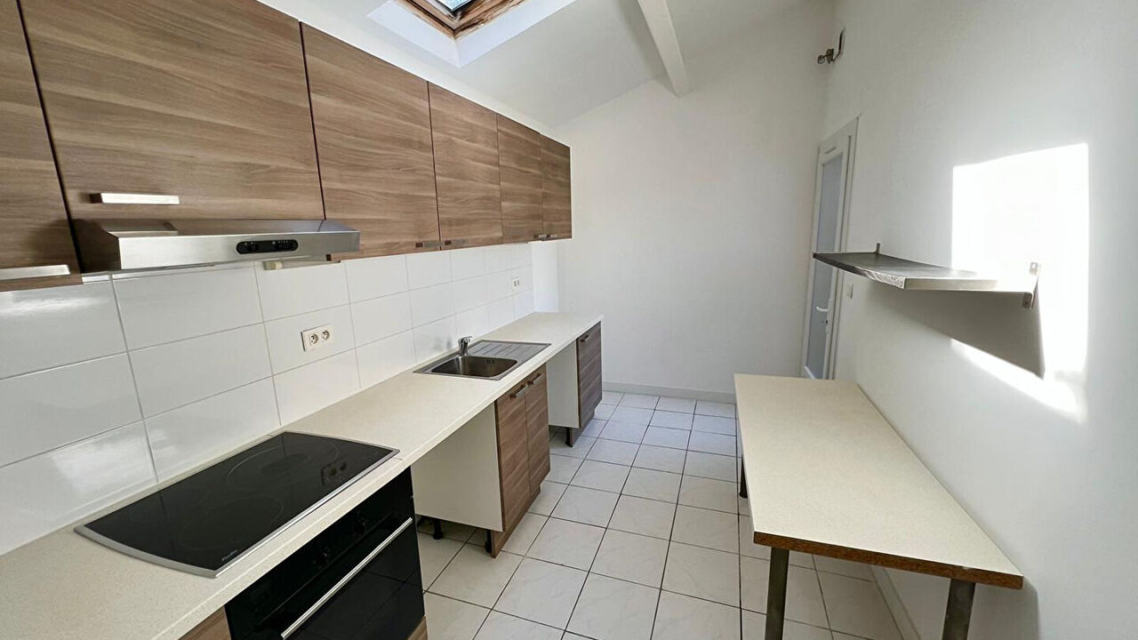 appartement 2 pièces 42 m2 à louer à Aix-en-Provence (13090)