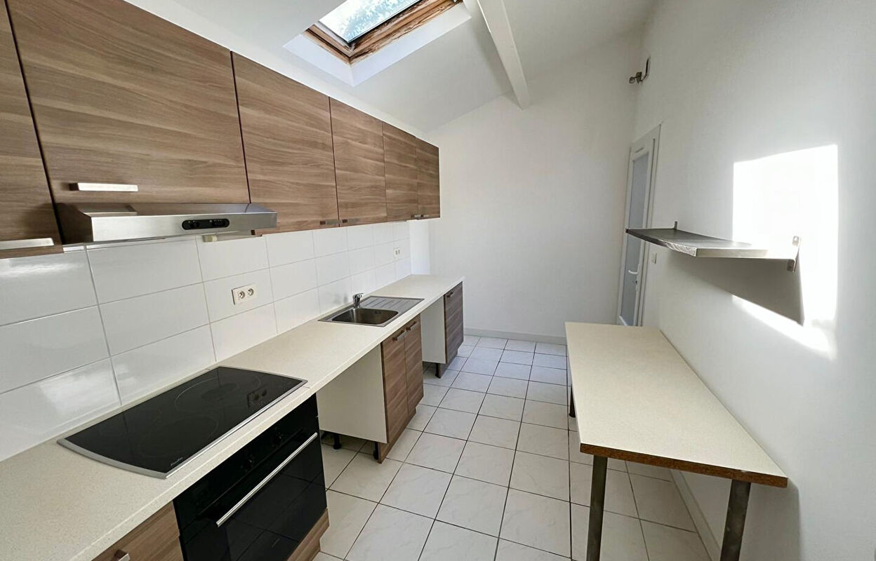 appartement 2 pièces 42 m2 à louer à Aix-en-Provence (13090)