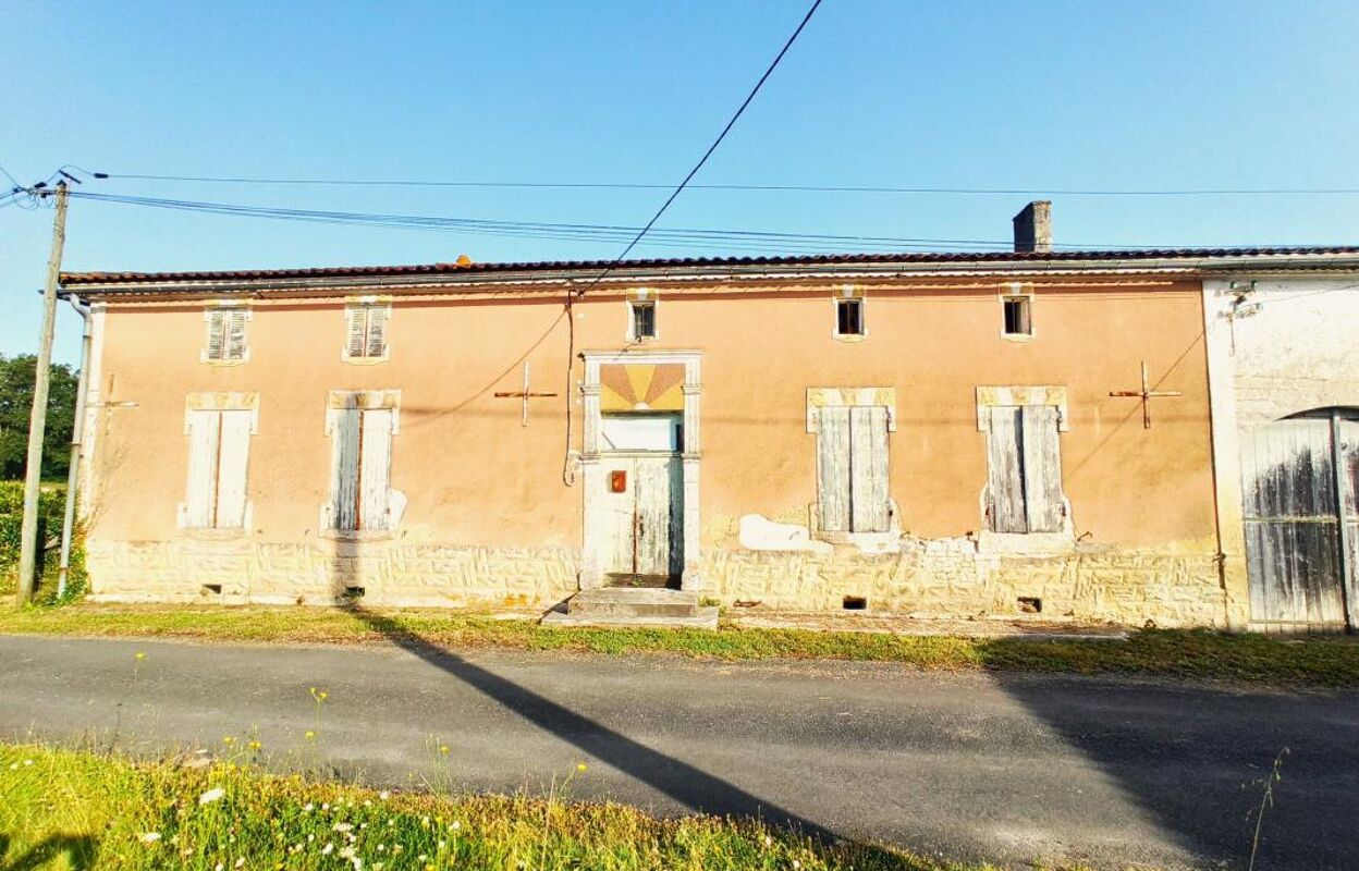 maison 4 pièces 98 m2 à vendre à Clam (17500)